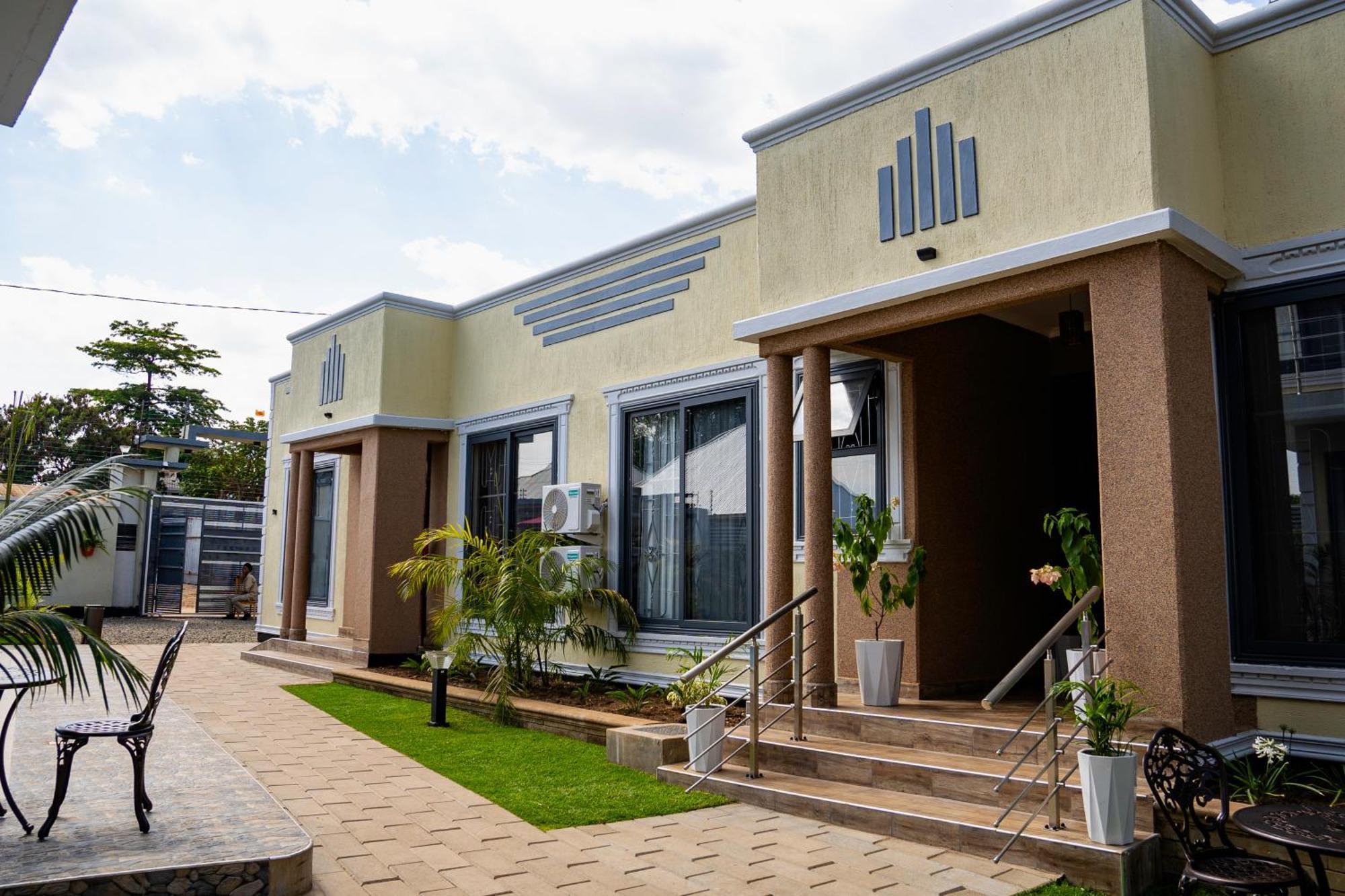 Primeland Hotel Moshi Exterior photo